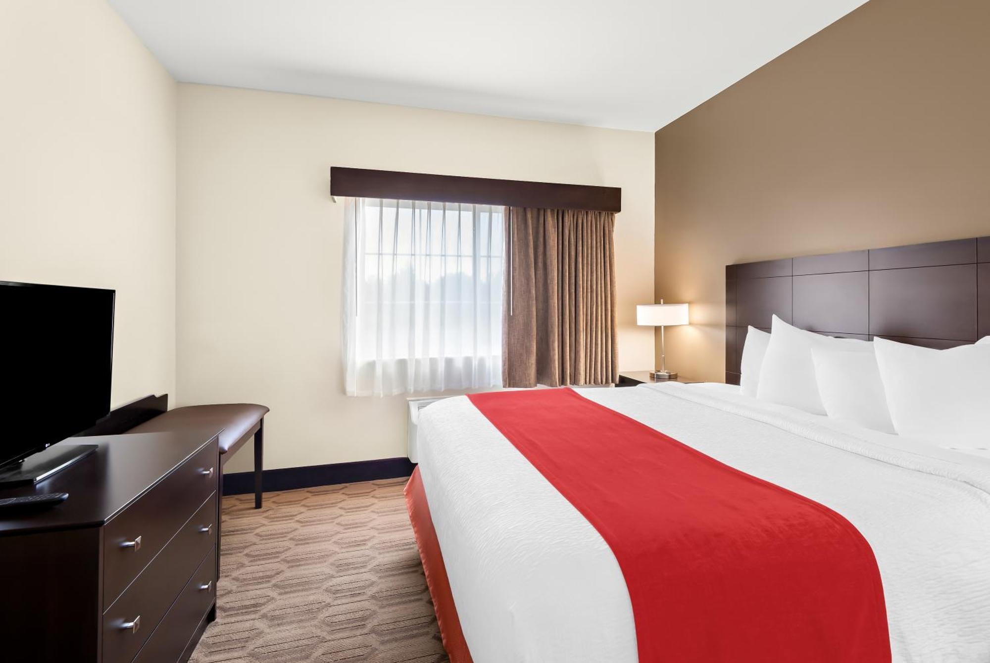 Best Western Palmyra Inn & Suites Exterior photo