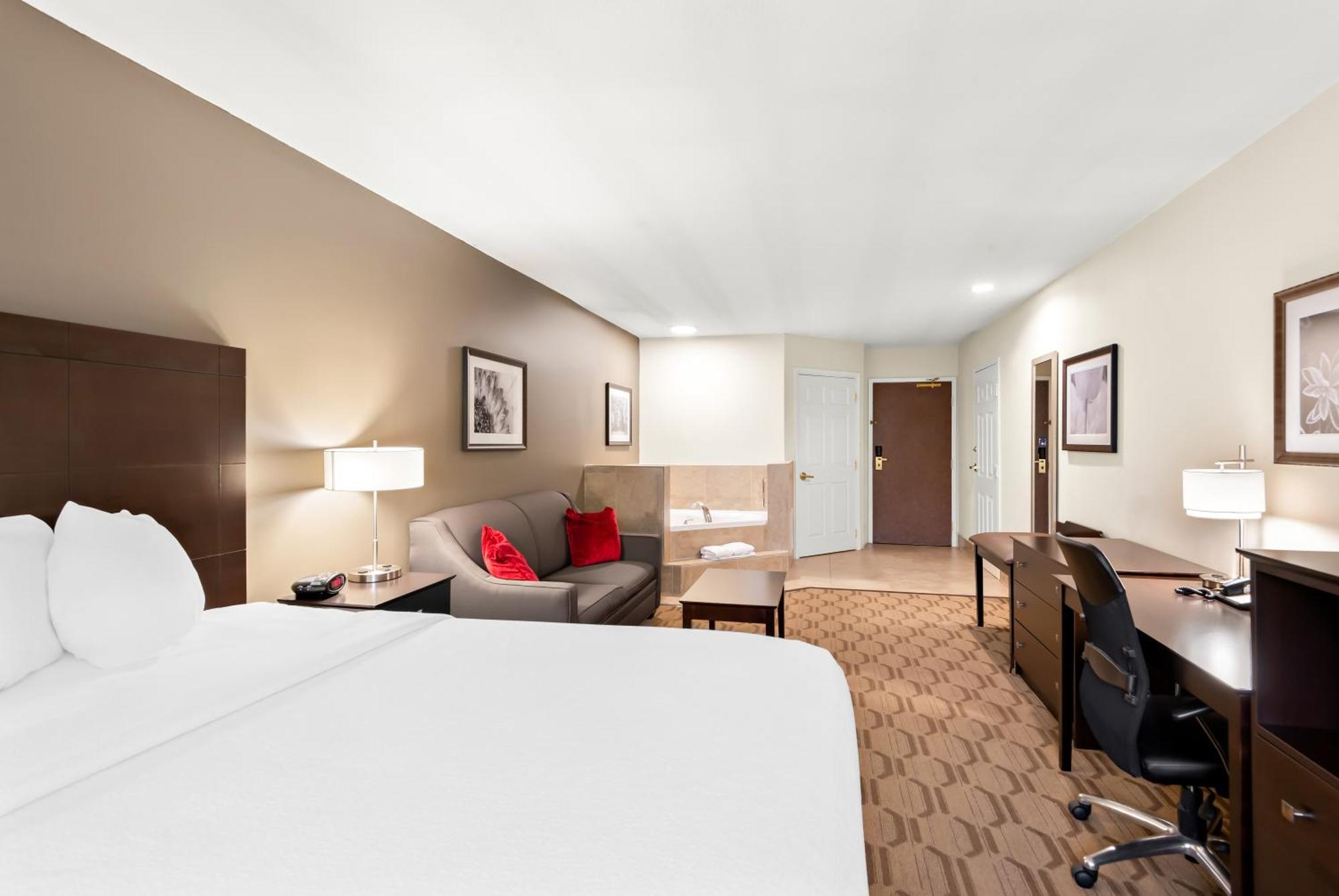 Best Western Palmyra Inn & Suites Exterior photo