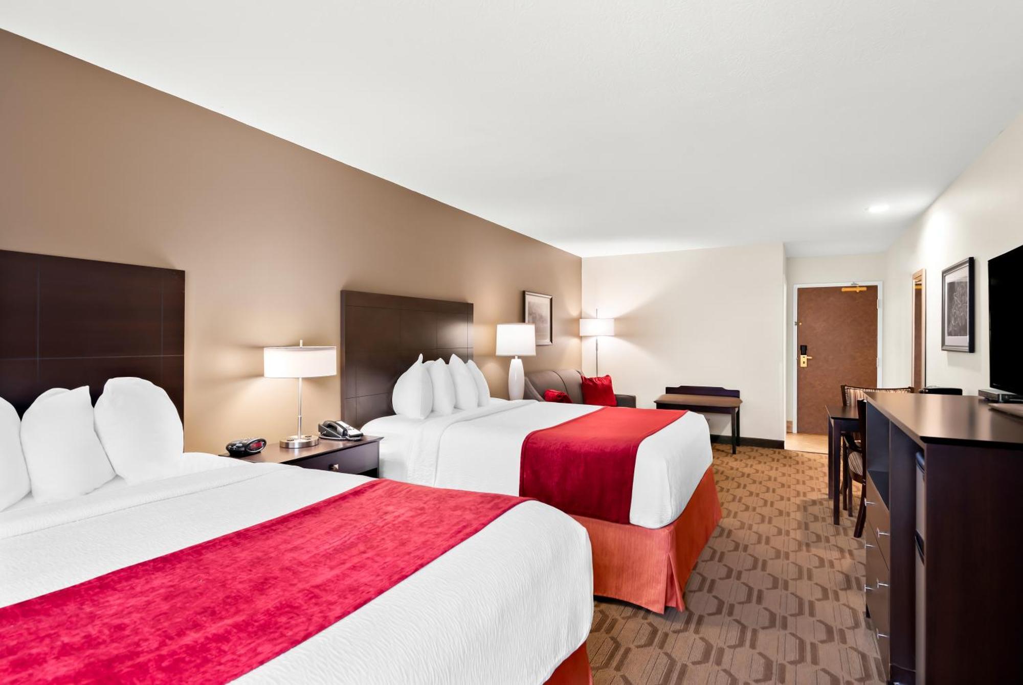 Best Western Palmyra Inn & Suites Exterior photo