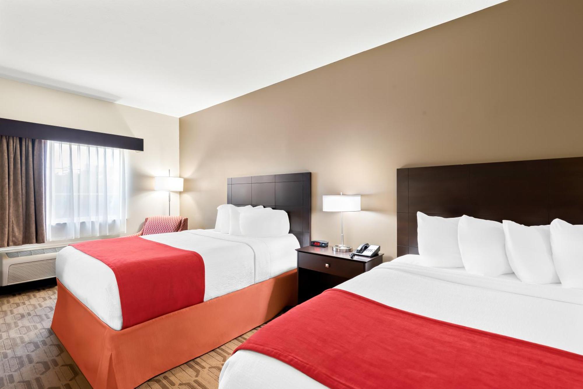 Best Western Palmyra Inn & Suites Exterior photo